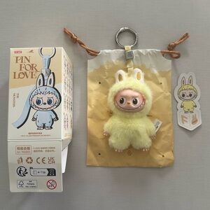 Pop Mart Pin For Love F Labubu